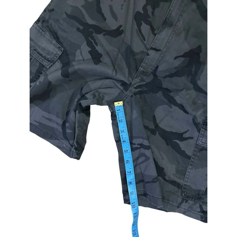 Wrangler Camo Cargo Shorts Men's 36 Gray Black Camouflage Military NEW